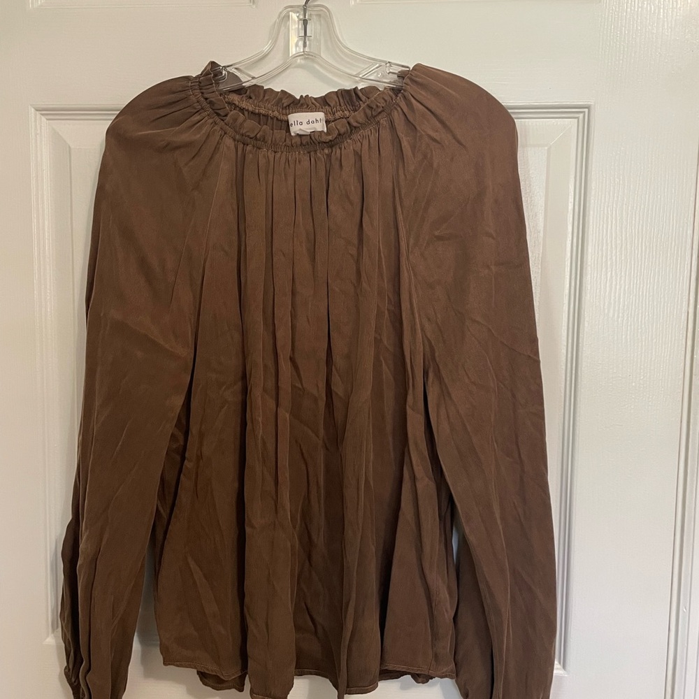 Bella Dahl Chocolate Brown Gathered Blouse